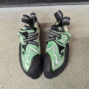 La Sportiva Futura Women's Climbing Shoes | EU 36